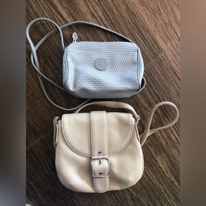 Liz Claiborne Shoulder Bags